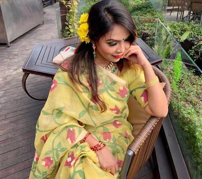 25P Hot Indian bhabhi