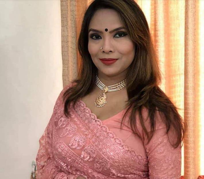 25P Hot Indian bhabhi