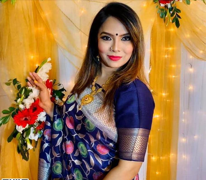 25P Hot Indian bhabhi