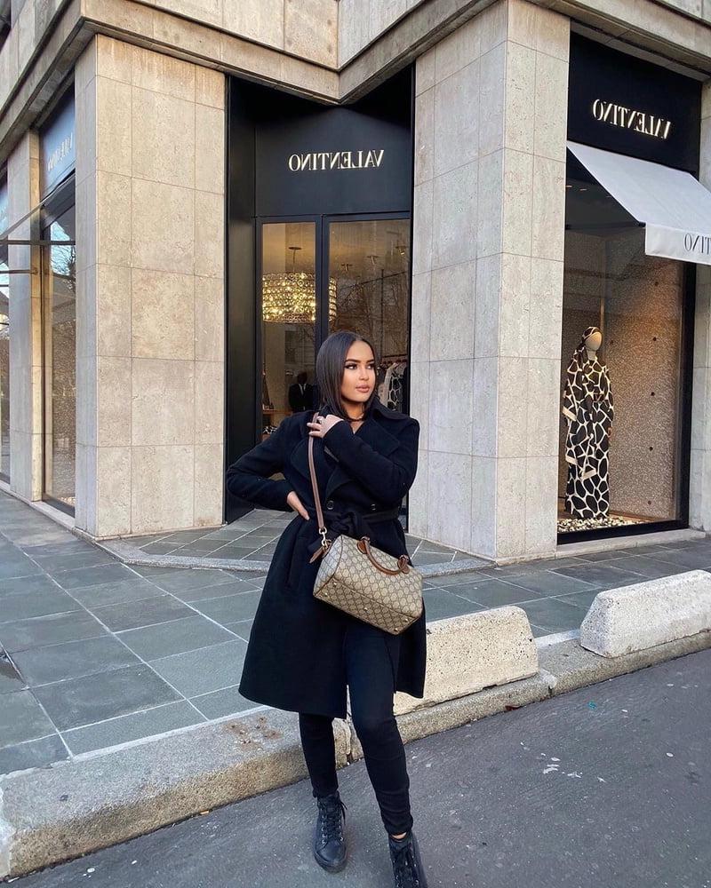 17P beurette  paris