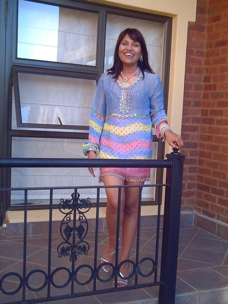 19P Indian women dressed