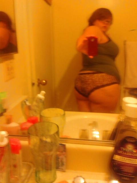 9P Kari 18 yr old married slut