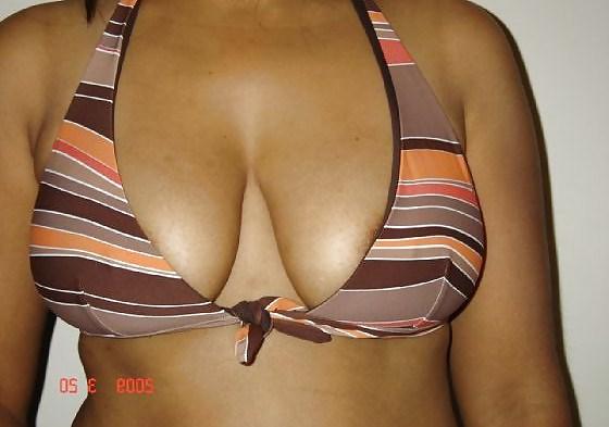 20P An Indian wife