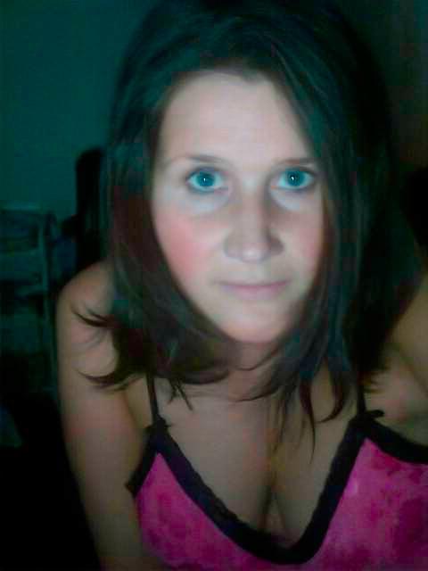 25P 32year old hot wife exposed by her husband