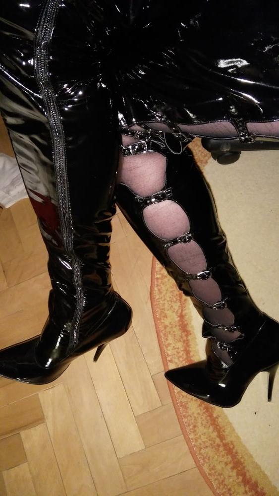 6P My lovely boots and pump's