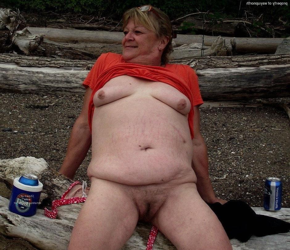 16P Bbw mix 421 (Small tits women)