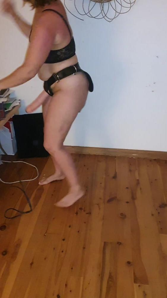 7P Wife with 8inch strap