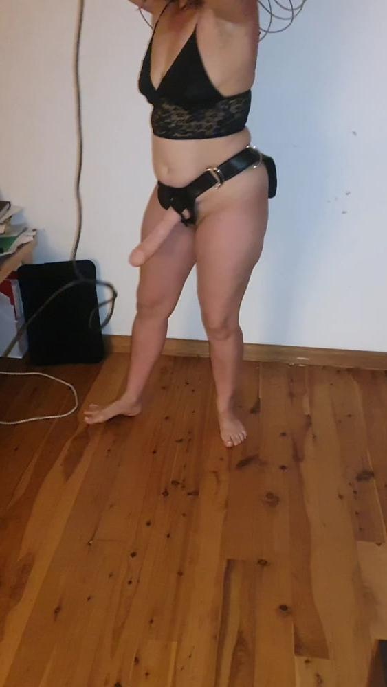 7P Wife with 8inch strap