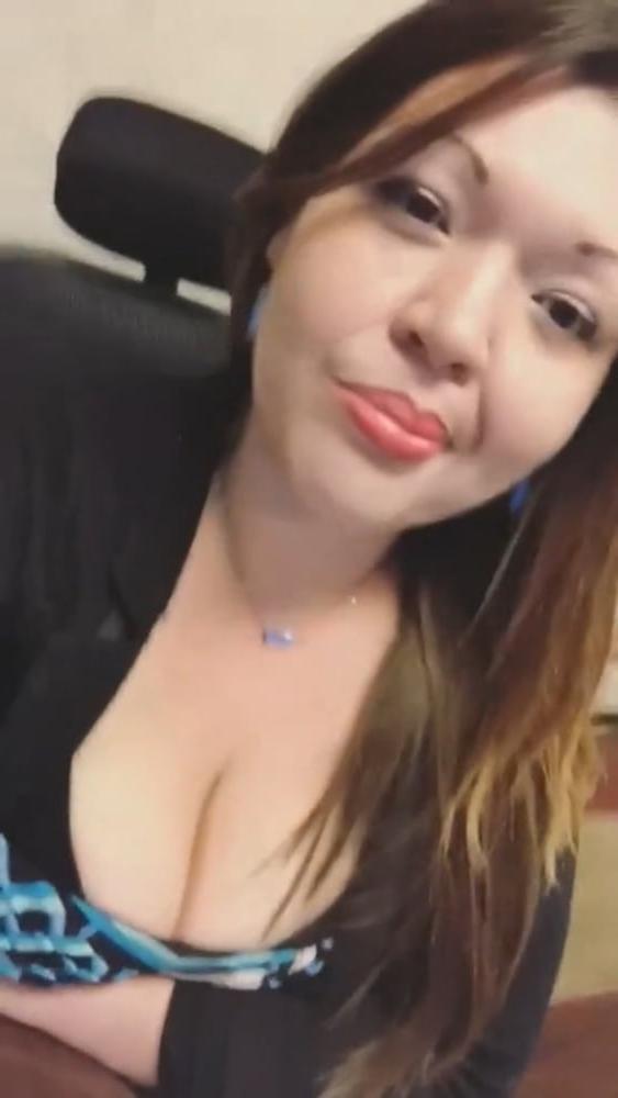 12P Big ass latina 2