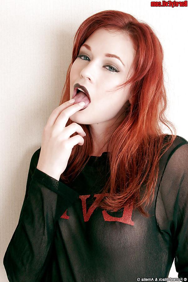 21P Random Smoking Fetish