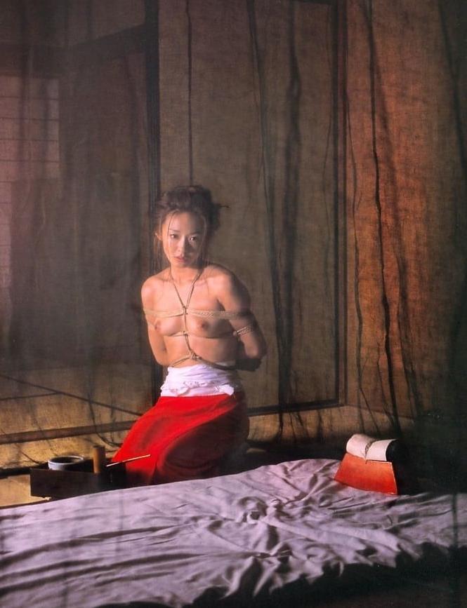 25P Asian Maiko Juki bondage 1