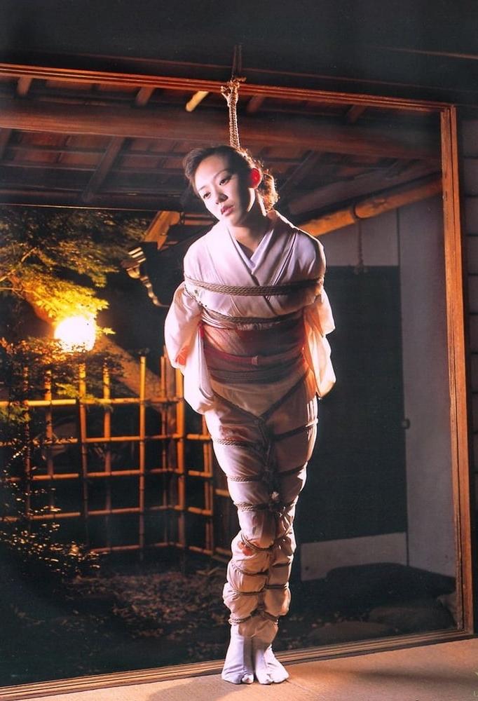 25P Asian Maiko Juki bondage 1
