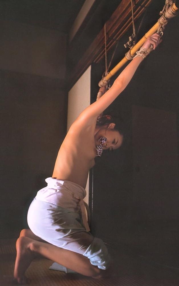 25P Asian Maiko Juki bondage 1