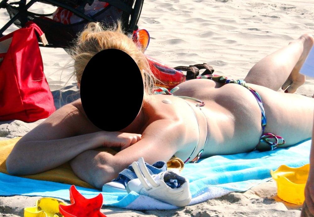 25P My Hot Wife 04: Desigual Bikini