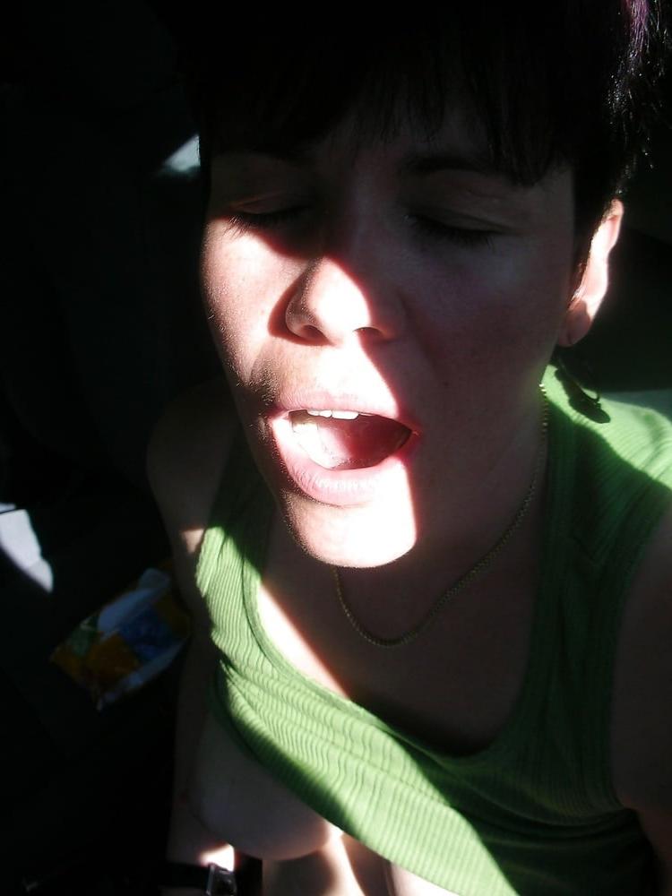 25P SLUT WIFE 679