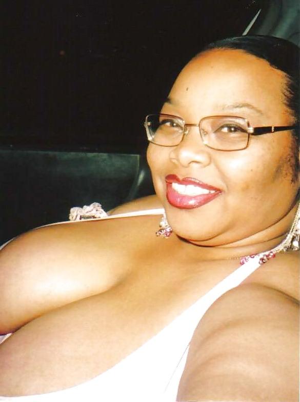 7P His mom has some Huge Chestsicle 