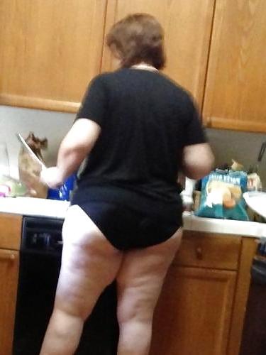 18P BBW 50 y.o. slut wife Cindy exposed