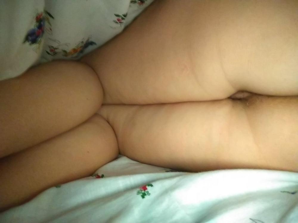 8P Wife before shaving pussy