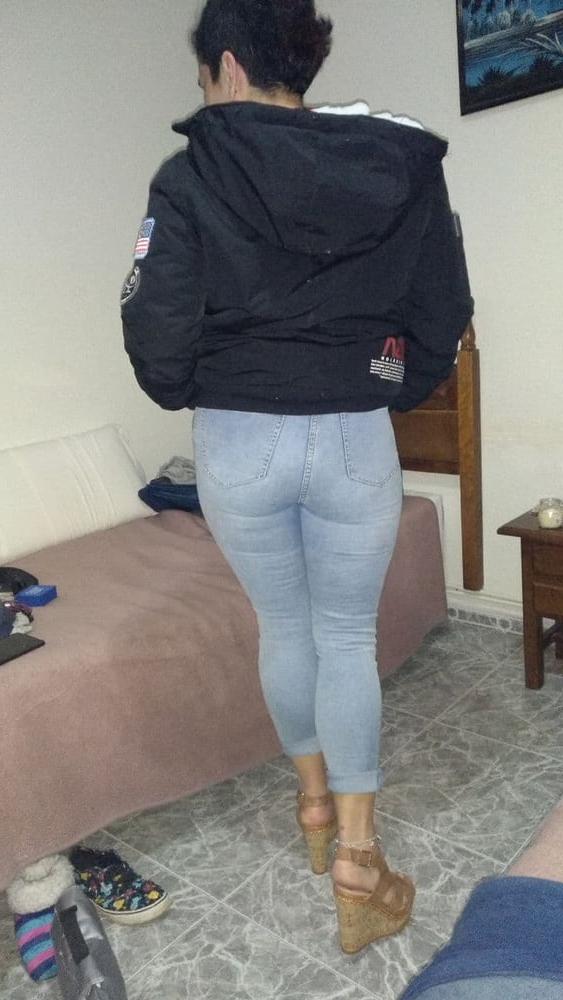 14P random slut mood