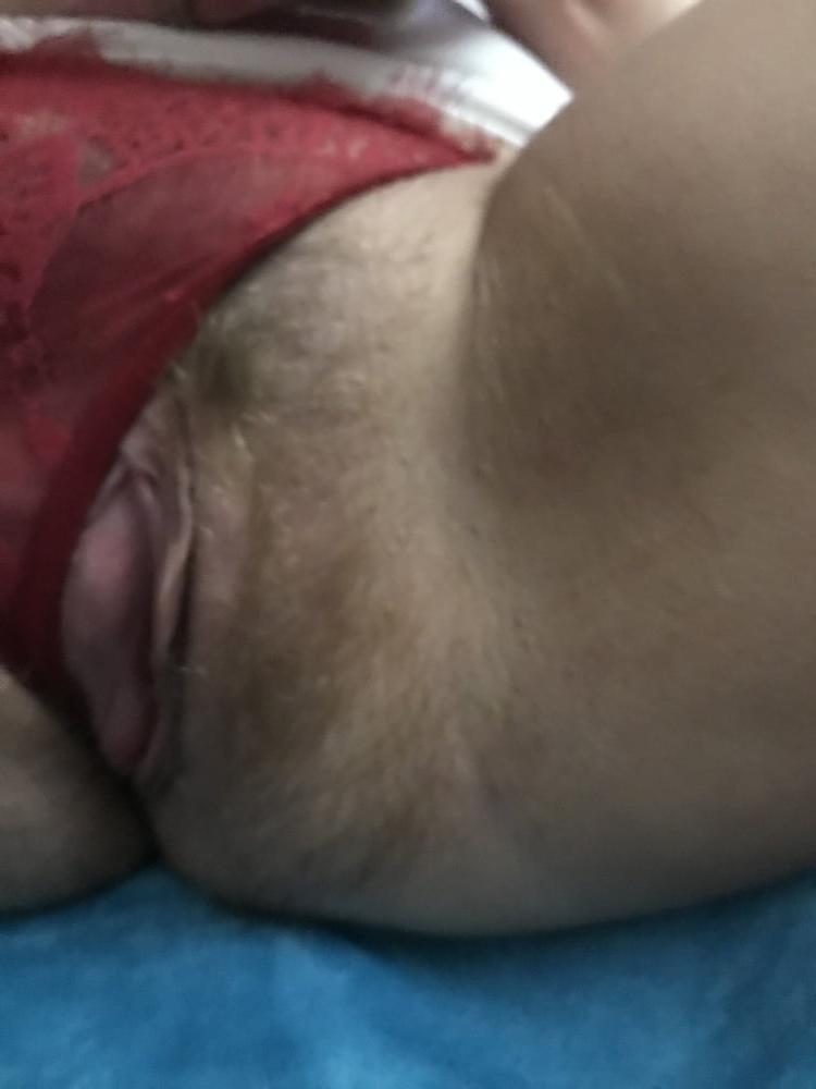 25P See my Sexy Red Panties &amp; Hairy Pussy American Milf 19