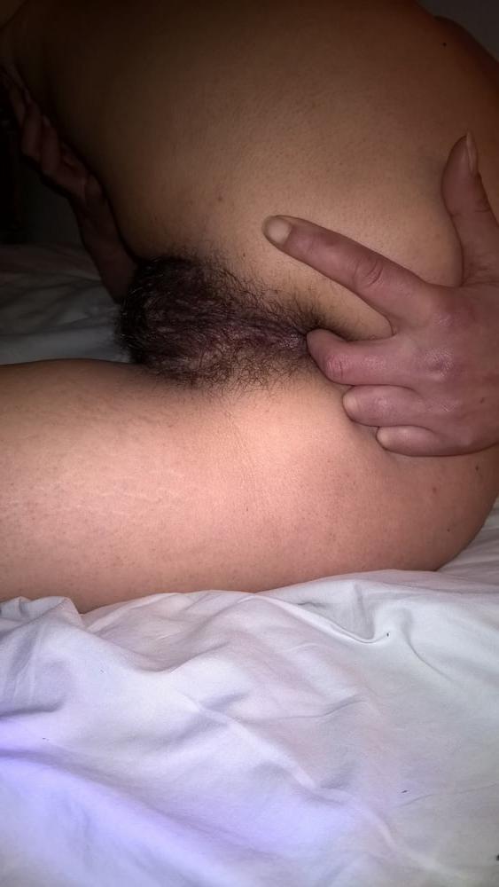 4P My beautiful wife fingering her hairy ass