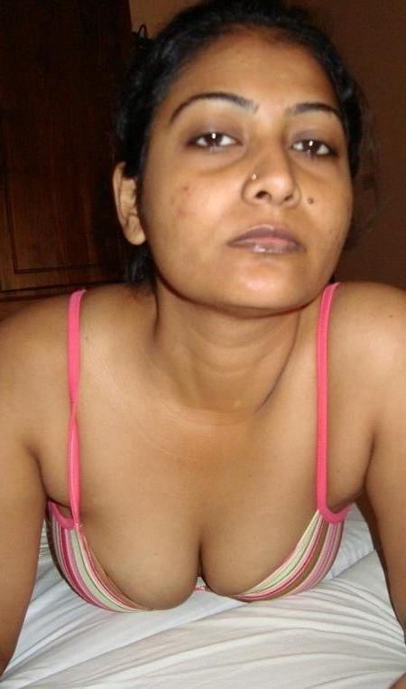 15P Indian aunty