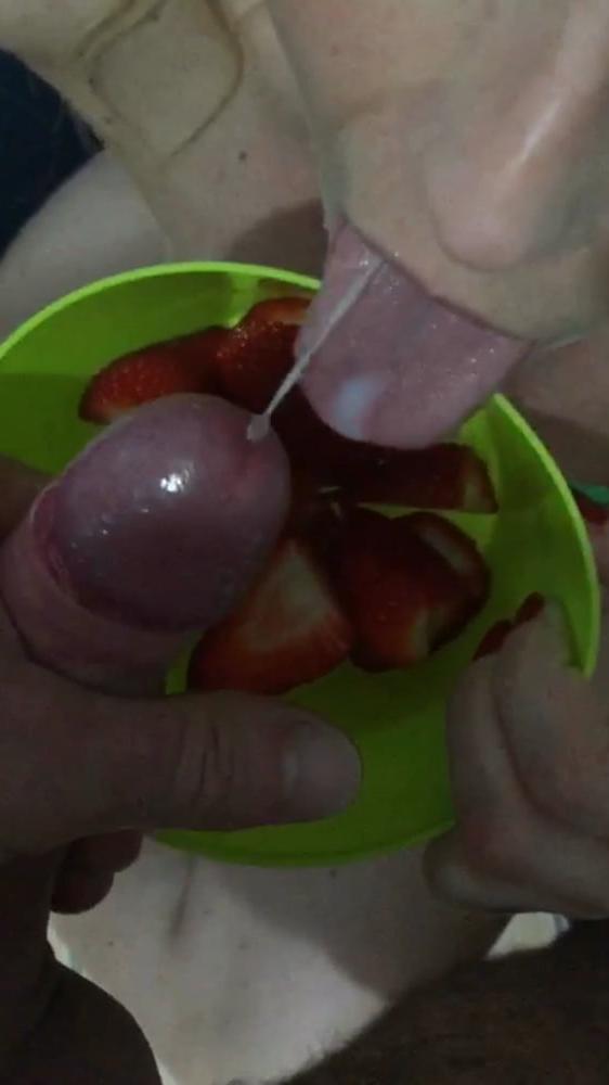 16P my italian wife all cum in mouth ass food double penetration