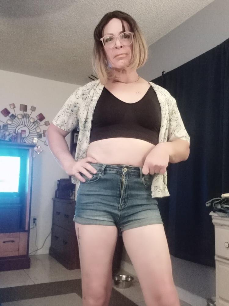 13P Lisa B. Pictures 2
