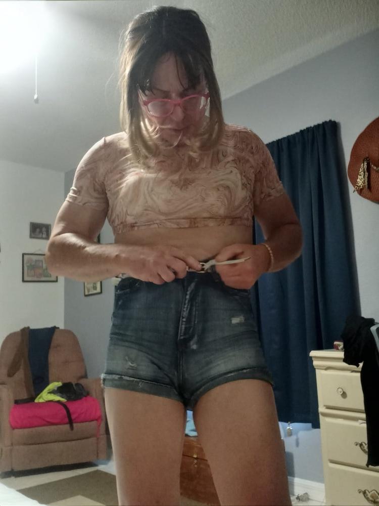 13P Lisa B. Pictures 2