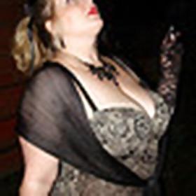 8P Sassy Smoking