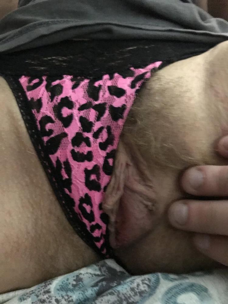 25P Sexy Panties Pink Wet Pussy American Milf 16