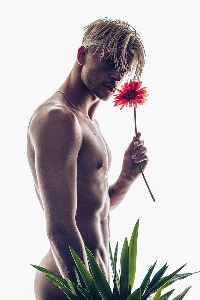 20P Openly Gay Actor Dancer Sam Salter Shirtless &amp; Naked Pics