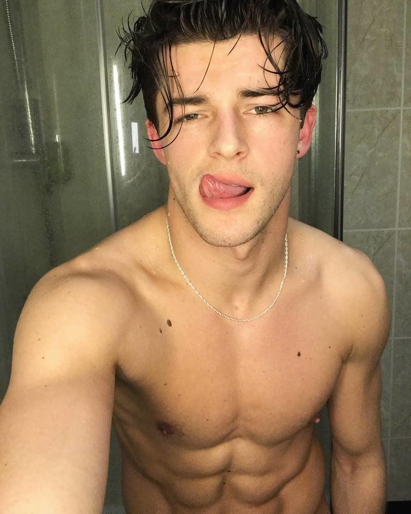 20P Openly Gay Actor Dancer Sam Salter Shirtless &amp; Naked Pics