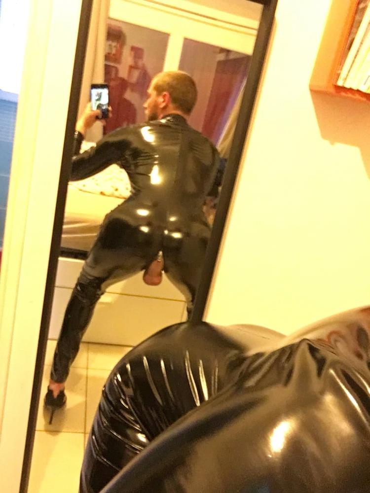 9P My new vinyl catsuit