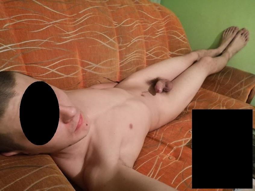 25P I'm a gay slave whore. Please a comment