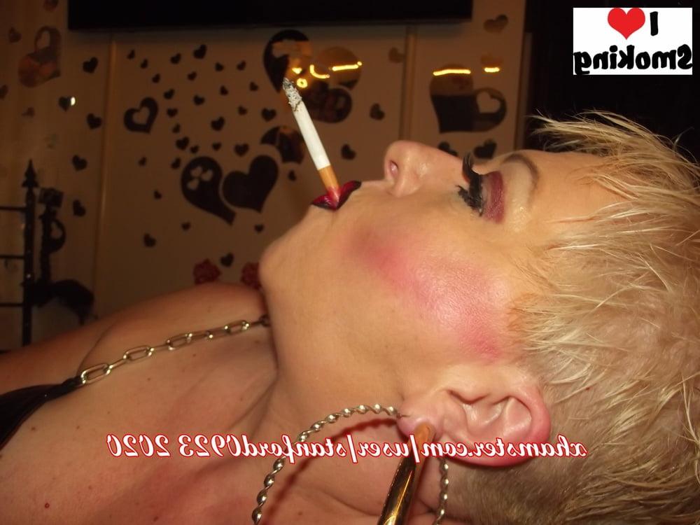 25P SMOKING WHORE 20