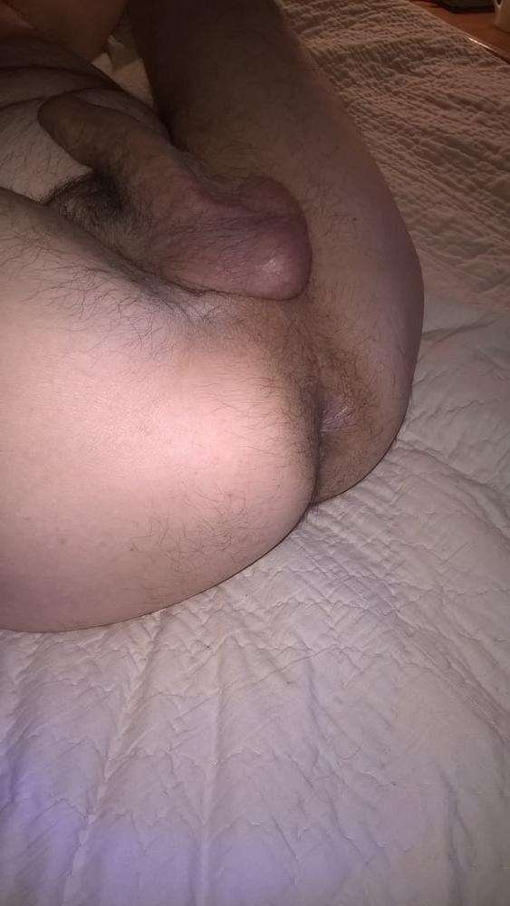 16P JoyTwoSex's Husband Hairy Ass