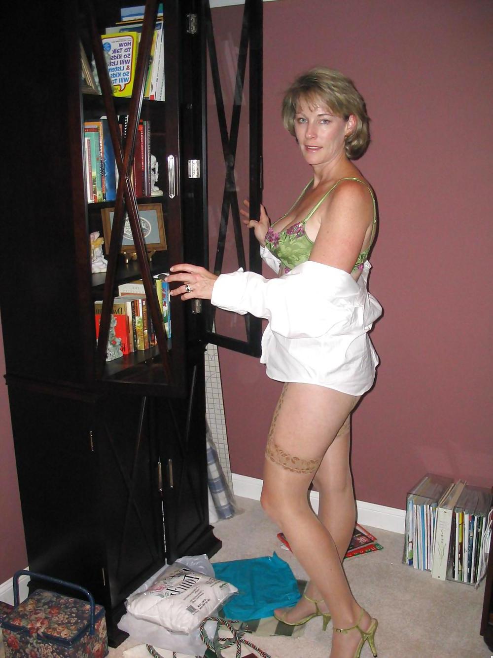 19P Mature milf part 2