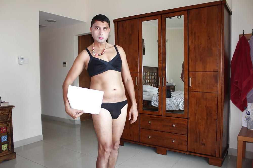 13P Indian CD Gay Slave