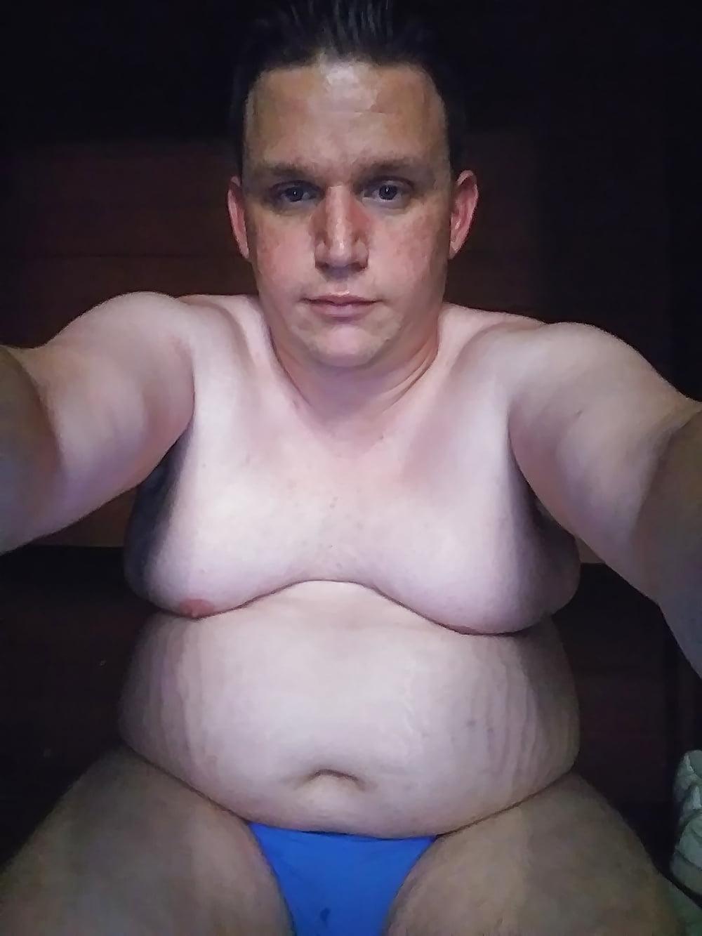 18P LOCKER ROOM AND SAUNA Public Masturbation GAY CHUB CUB JACOB