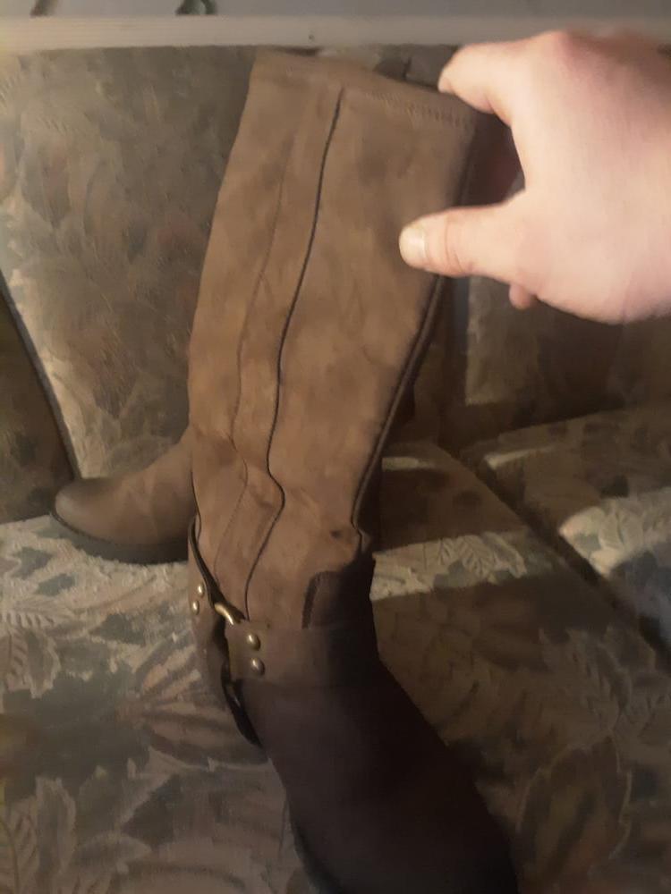 12P Leather boots 1