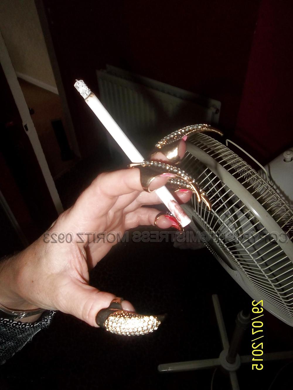 8P BLING SLUT SMOKING ONLY PT1