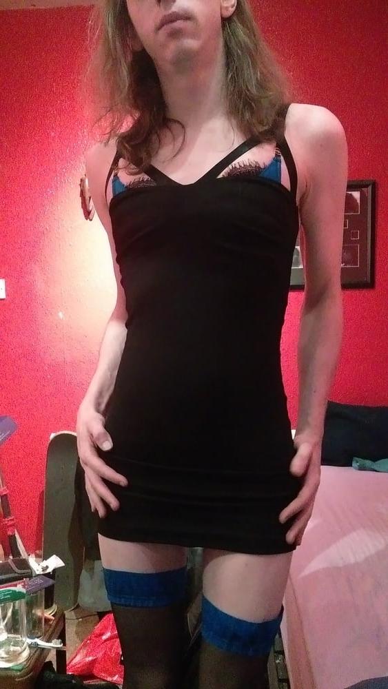 8P New phone pics