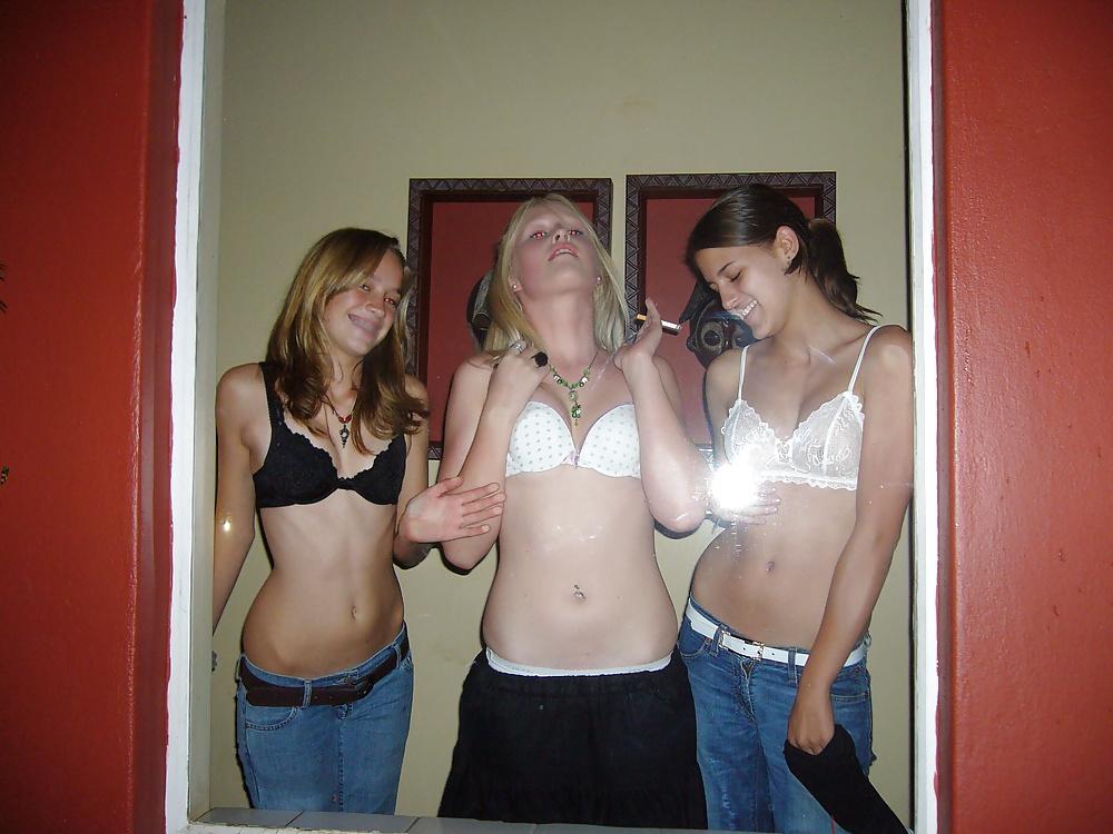 22P Smoking Sexy .............