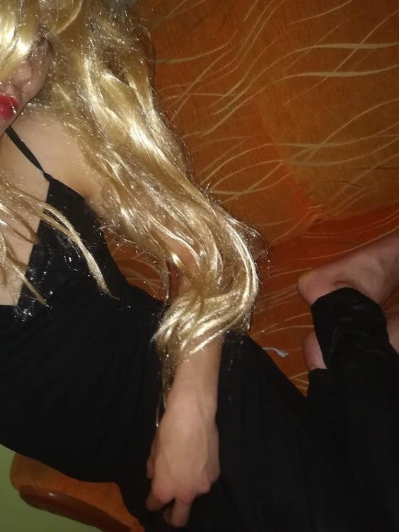 17P Gay latex whore. Please comment
