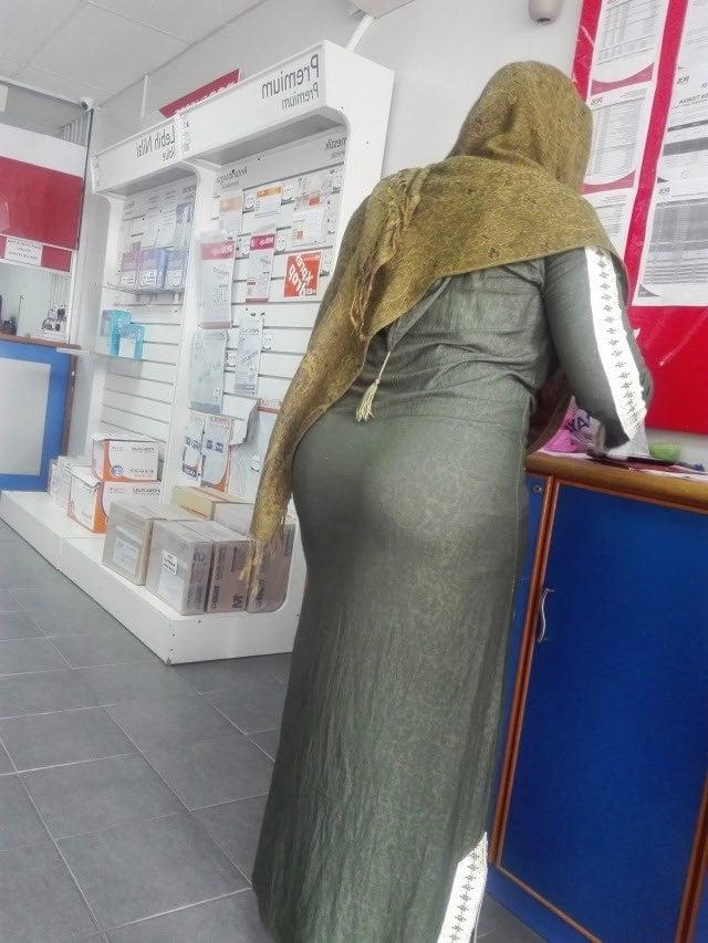 25P Big ASS