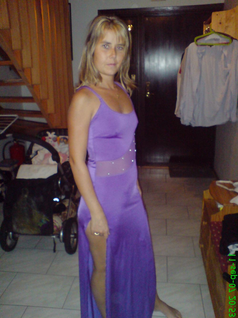 25P Swedish wife for a friend