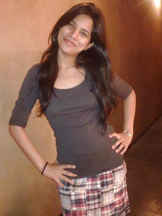 25P SEXY DESI INDIAN PAKI BABES 2