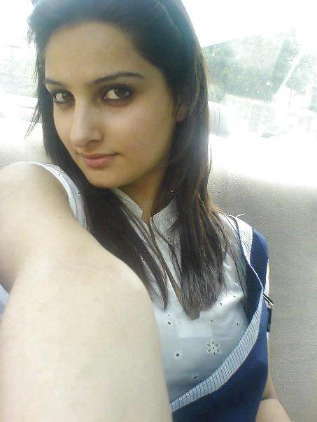 25P SEXY DESI INDIAN PAKI BABES 2