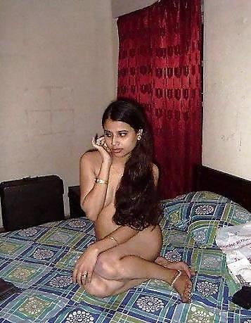 25P Sexy Indian Women Mix Vol. III